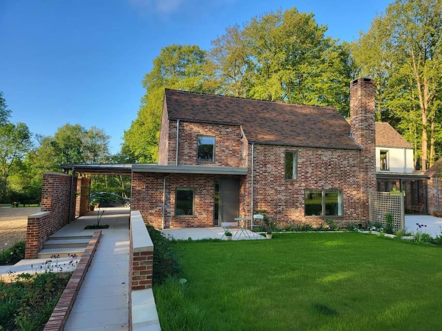 Holiday home Private At Woodland Retreat Gamlingay